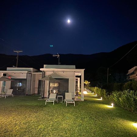 Ploumis Seaside Villas Stavros  Exterior photo